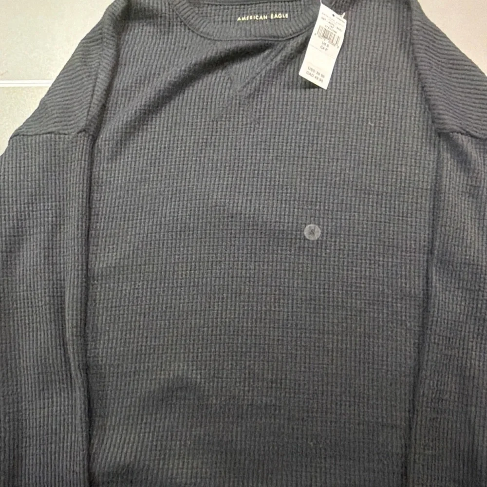 American Eagle Black Waffle-Knit Thermal Long Sleeve Shirt Men's‎ Small NWT